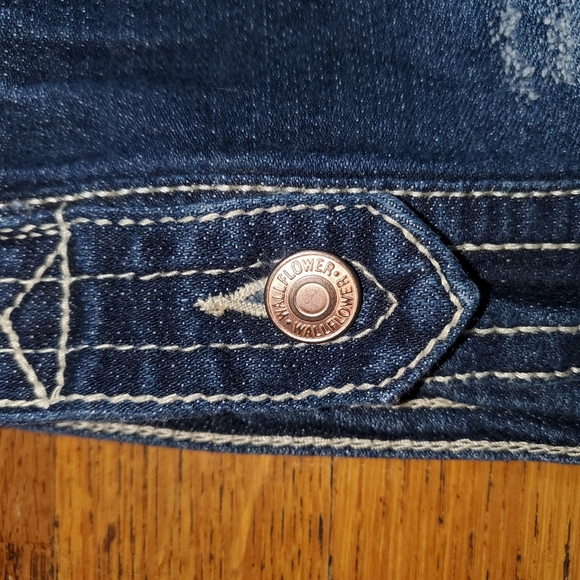 Wallflower Blue Denim Vest with Copper Buttons - Picture 11 of 11